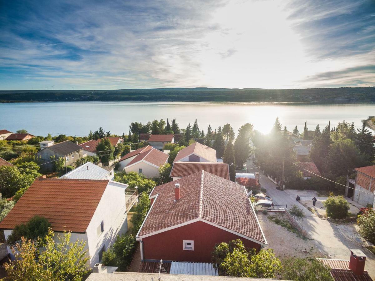 Вілла House Danica Оброваць Екстер'єр фото
